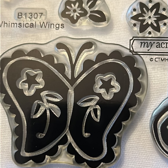 Whimsical Wings B1307 stamp set - Picture 4 of 7